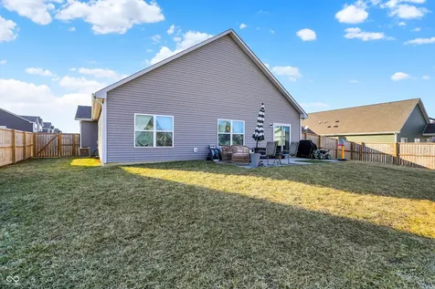 2259 Summer Shore Drive Greenwood IN 46143