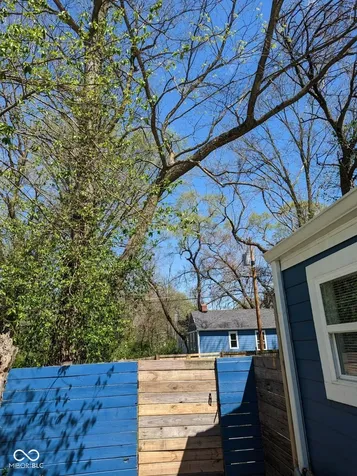 2022 E 34th Street Indianapolis IN 46218