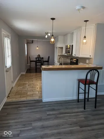 2022 E 34th Street Indianapolis IN 46218