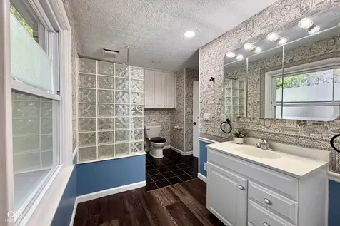 1542 E Edwards Avenue Indianapolis IN 46227