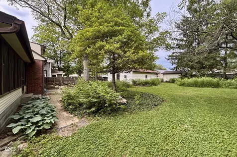 1542 E Edwards Avenue Indianapolis IN 46227
