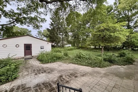 1542 E Edwards Avenue Indianapolis IN 46227