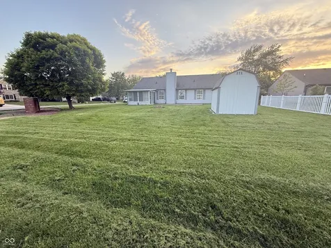 901 Peony Lane Fortville IN 46040