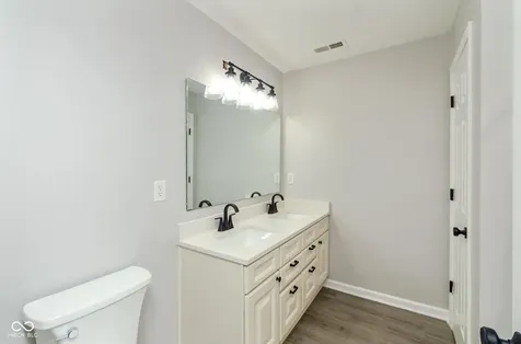 12140 Black Hills Drive Fishers IN 46038