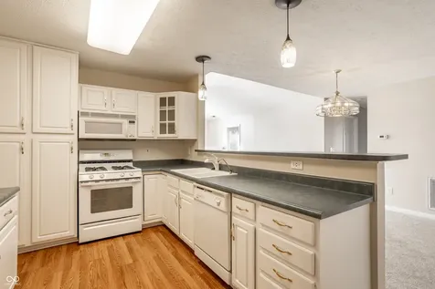 7729 Briarstone Drive Indianapolis IN 46227