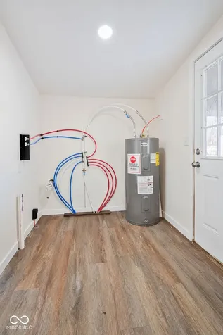512 N 13th Street Elwood IN 46036