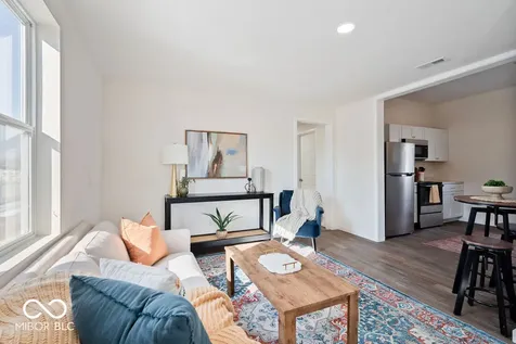 512 N 13th Street Elwood IN 46036