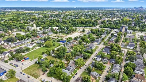 2945 N New Jersey Street Indianapolis IN 46205