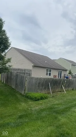 922 Beal Way Indianapolis IN 46217