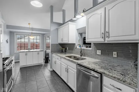 2800 Conestoga Court Columbus IN 47203
