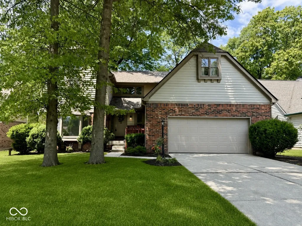 7570 Pinesprings West Drive Indianapolis IN 46256