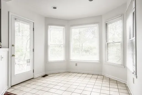 7570 Pinesprings West Drive Indianapolis IN 46256