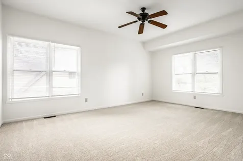 7570 Pinesprings West Drive Indianapolis IN 46256