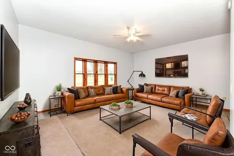 382 Pinedale Drive Avon IN 46123