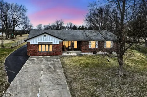 382 Pinedale Drive Avon IN 46123