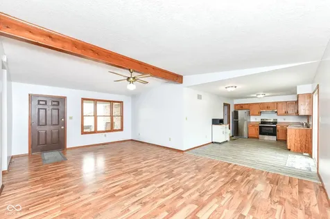 382 Pinedale Drive Avon IN 46123