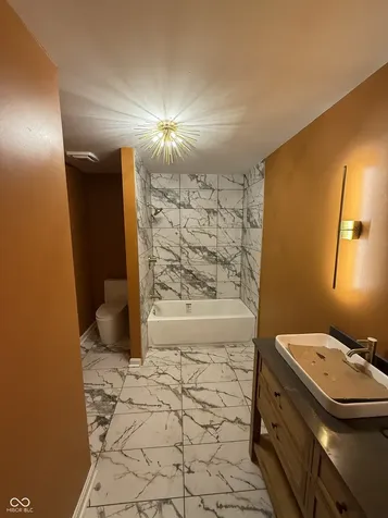7811 Providence Circle Indianapolis IN 46250