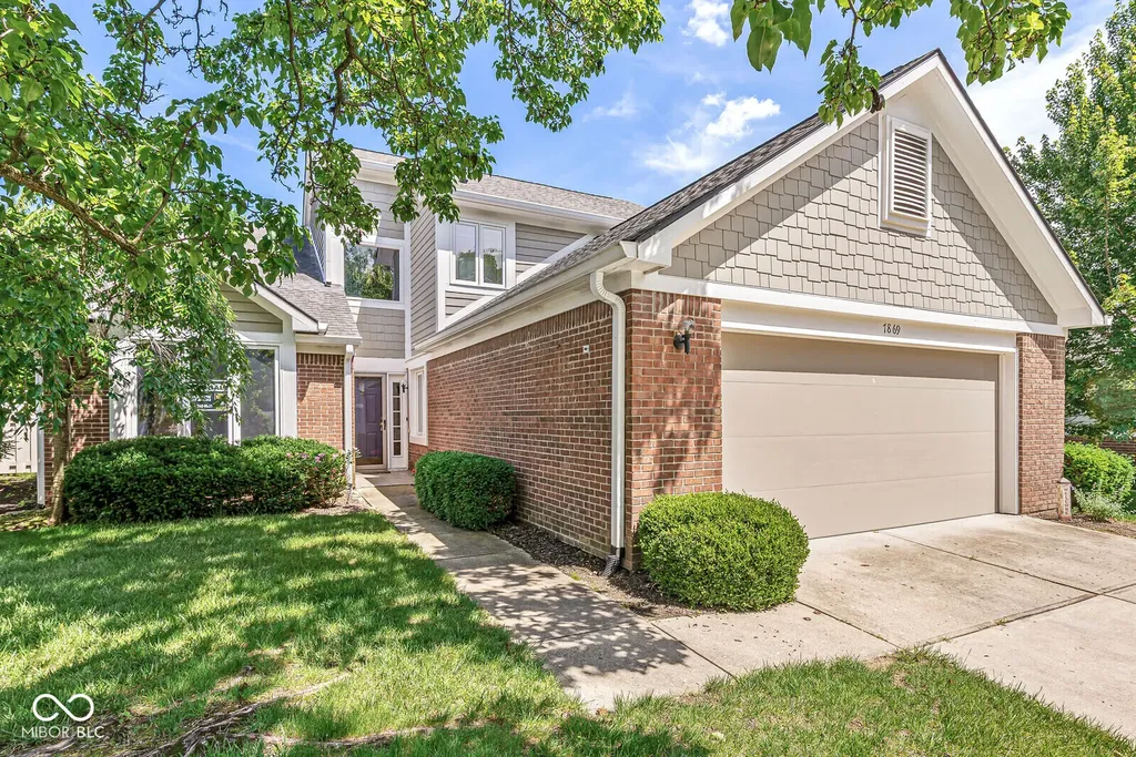 7869 Clearwater Parkway Indianapolis IN 46240