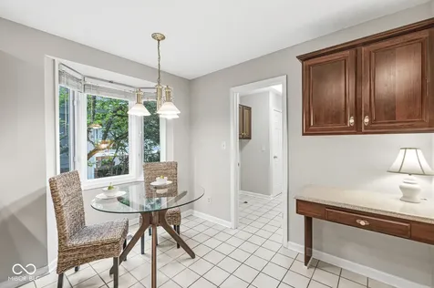 7869 Clearwater Parkway Indianapolis IN 46240