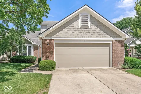 7869 Clearwater Parkway Indianapolis IN 46240