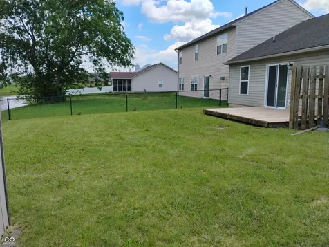 9714 Treyburn Lakes Drive Indianapolis IN 46239