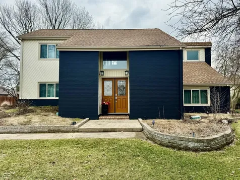 560 Sir Lancelot Drive Seymour IN 47274
