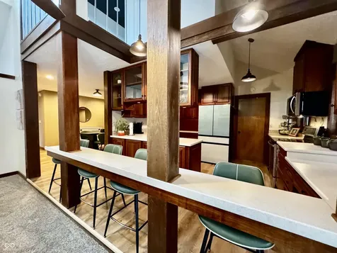 560 Sir Lancelot Drive Seymour IN 47274