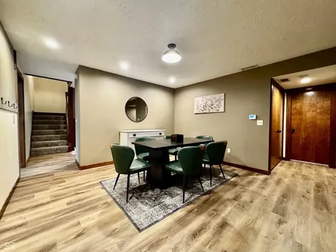 560 Sir Lancelot Drive Seymour IN 47274