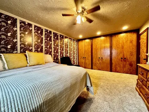 560 Sir Lancelot Drive Seymour IN 47274