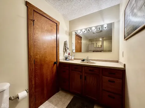 560 Sir Lancelot Drive Seymour IN 47274