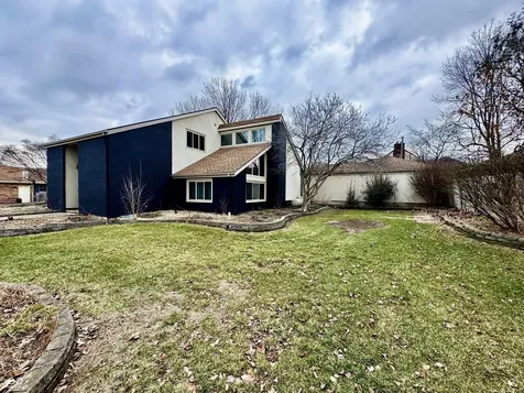 560 Sir Lancelot Drive Seymour IN 47274