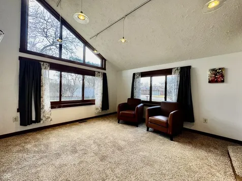 560 Sir Lancelot Drive Seymour IN 47274