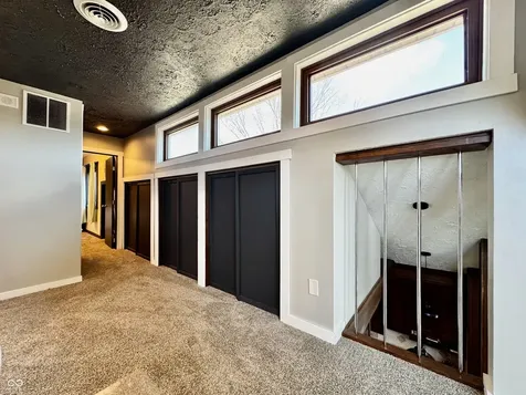 560 Sir Lancelot Drive Seymour IN 47274