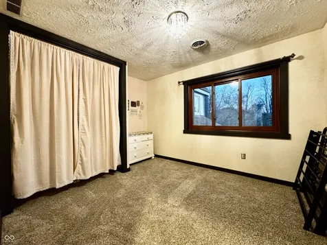 560 Sir Lancelot Drive Seymour IN 47274
