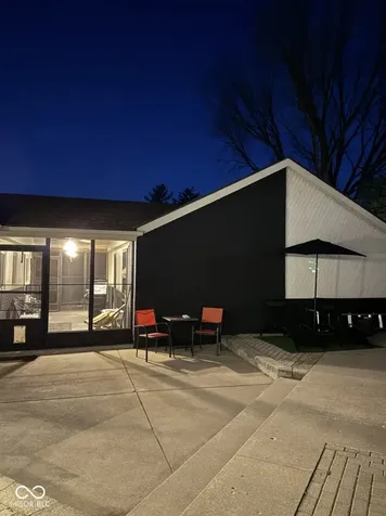 560 Sir Lancelot Drive Seymour IN 47274