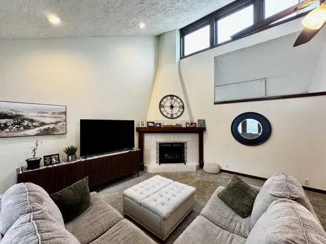 560 Sir Lancelot Drive Seymour IN 47274
