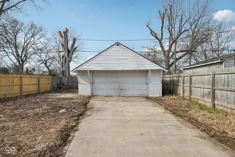 3020 S Mooresville Road Indianapolis IN 46221