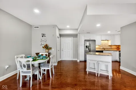 20971 Shoreline Court Noblesville IN 46062