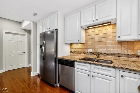 20971 Shoreline Court Noblesville IN 46062