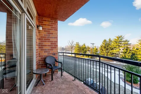 20971 Shoreline Court Noblesville IN 46062