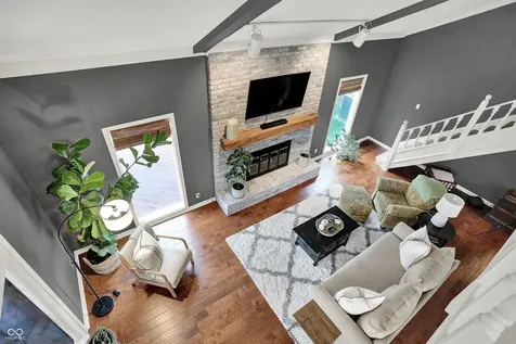825 Mulberry Street Zionsville IN 46077