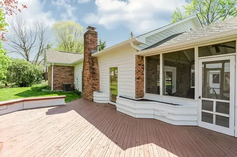 825 Mulberry Street Zionsville IN 46077