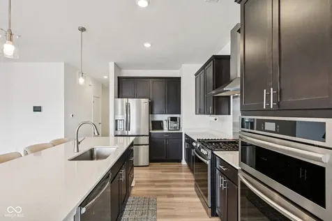 4869 Morning Valley Court Mccordsville IN 46055