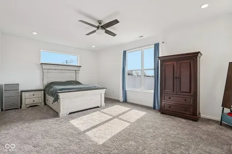 4869 Morning Valley Court Mccordsville IN 46055