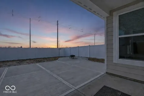 4869 Morning Valley Court Mccordsville IN 46055