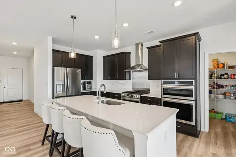 4869 Morning Valley Court Mccordsville IN 46055