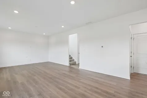 1190 Blackstone Avenue Franklin IN 46131