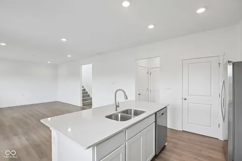 1190 Blackstone Avenue Franklin IN 46131
