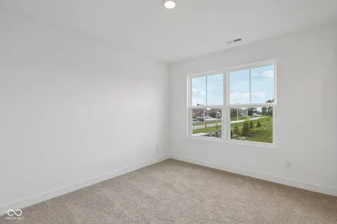 1190 Blackstone Avenue Franklin IN 46131