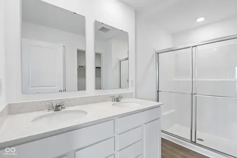1190 Blackstone Avenue Franklin IN 46131
